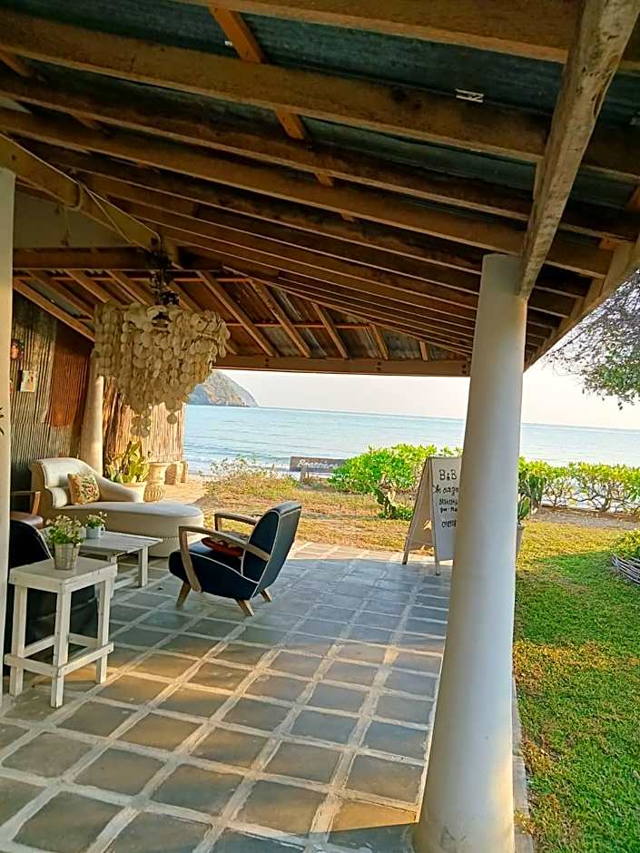 Brassiere Beach Hotel