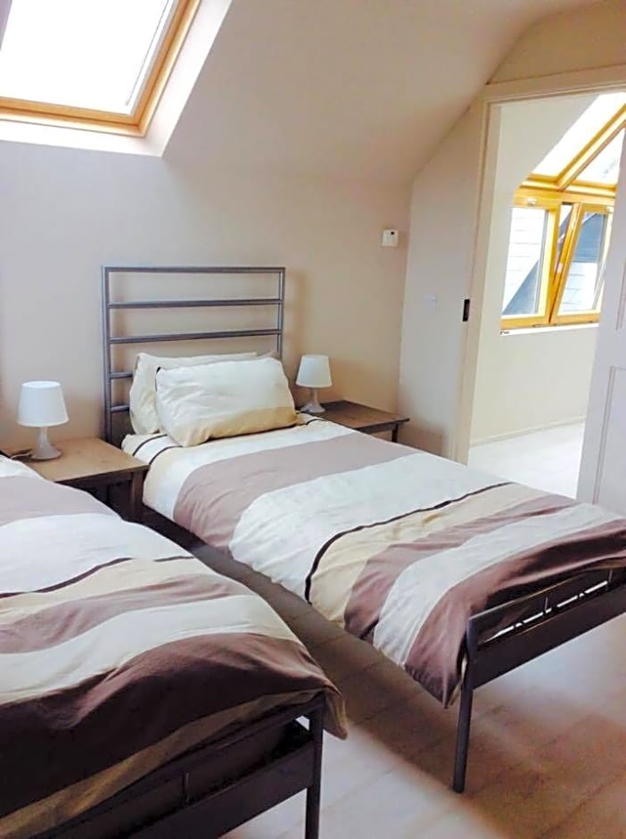 Holland House F94DP26