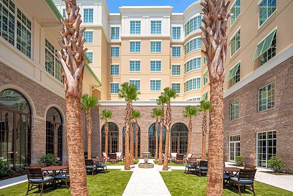 Embassy Suites By Hilton Mt. Pleasant Ferry Wharf