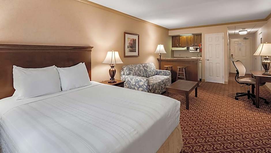 Best Western Plus Morristown Inn