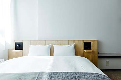 Deluxe Double Room with Shower - New BLD