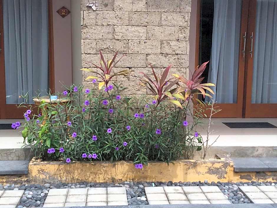 Ayu Love and Harmony Guest House