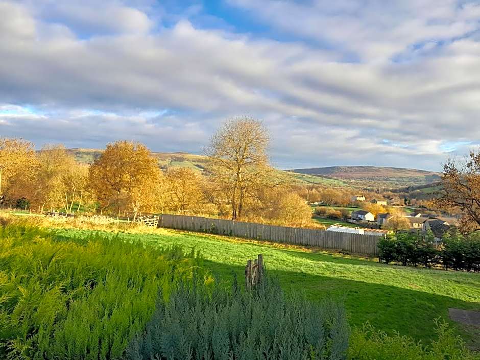 Ye Olde Bowling Green Inn