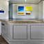 Days Inn & Suites by Wyndham Huntsville