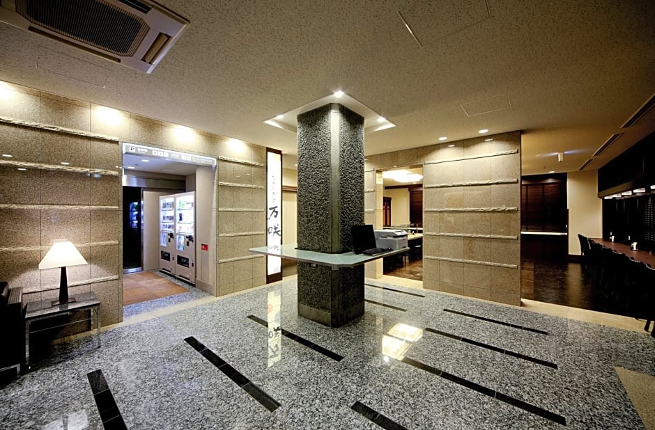 Tsuruga Manten Hotel Ekimae