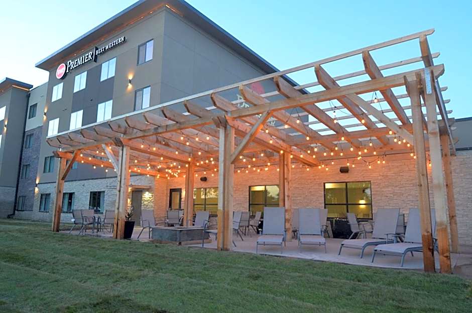 Best Western Premier Ankeny Hotel