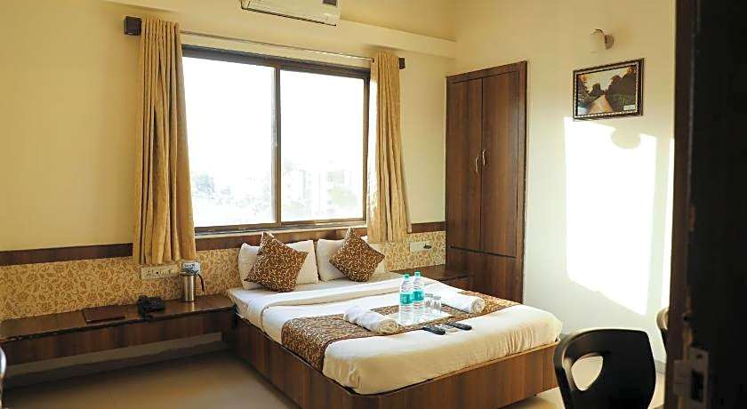 Sai Grand Castle Inn