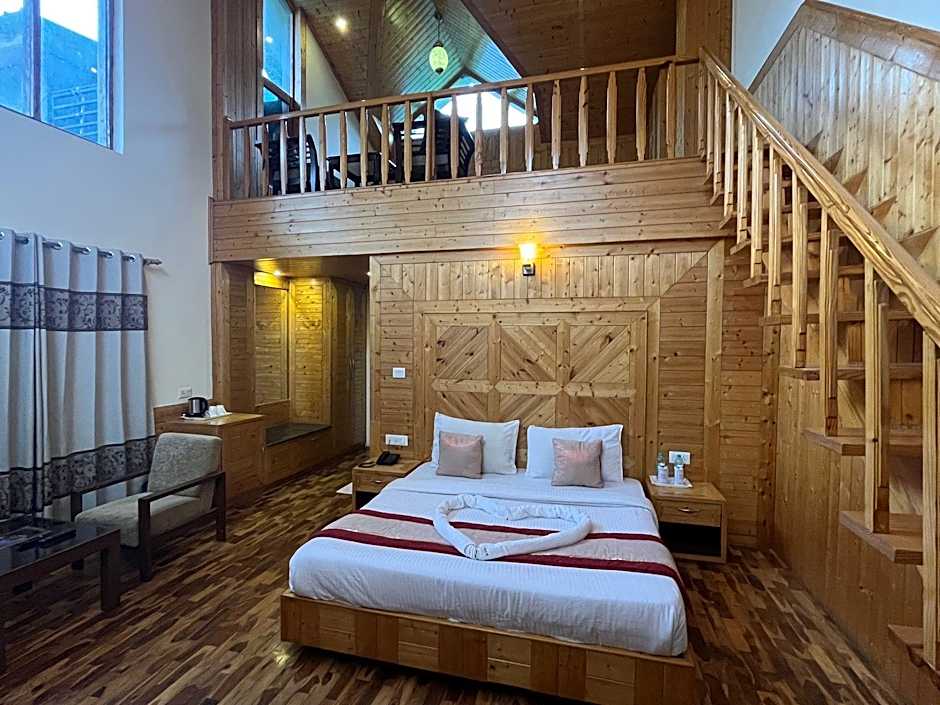 Hotel Chandertal Regency