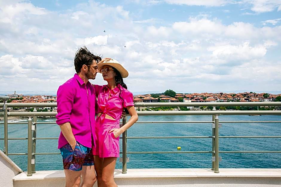 Hotel Antea - By The Sea