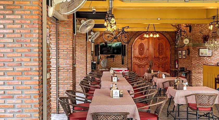 Pong Phen Guesthouse