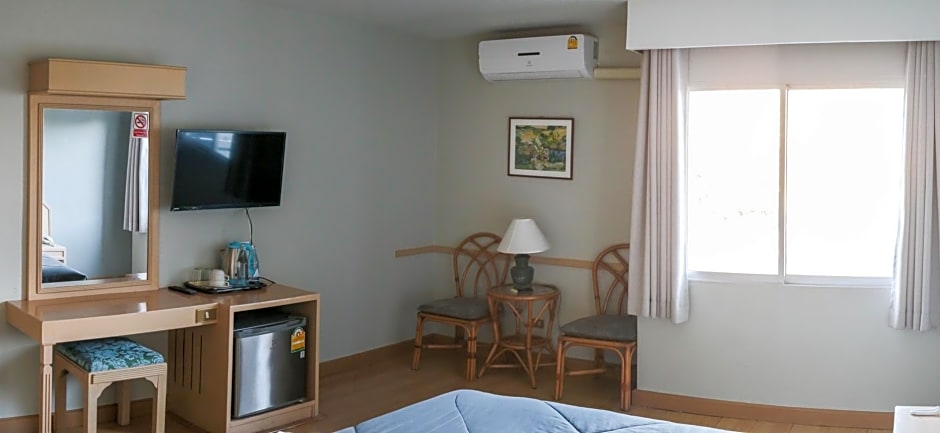Green Palace Hotel – Chiang Mai, IA