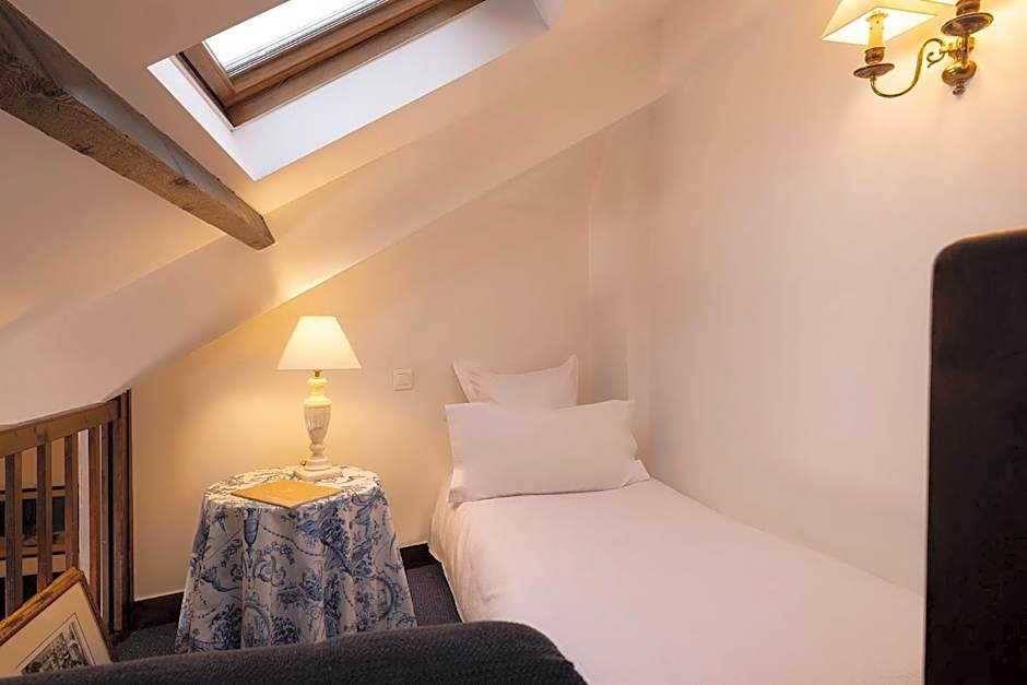 Relais Hotel Du Vieux Paris