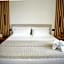 Plana Hotel