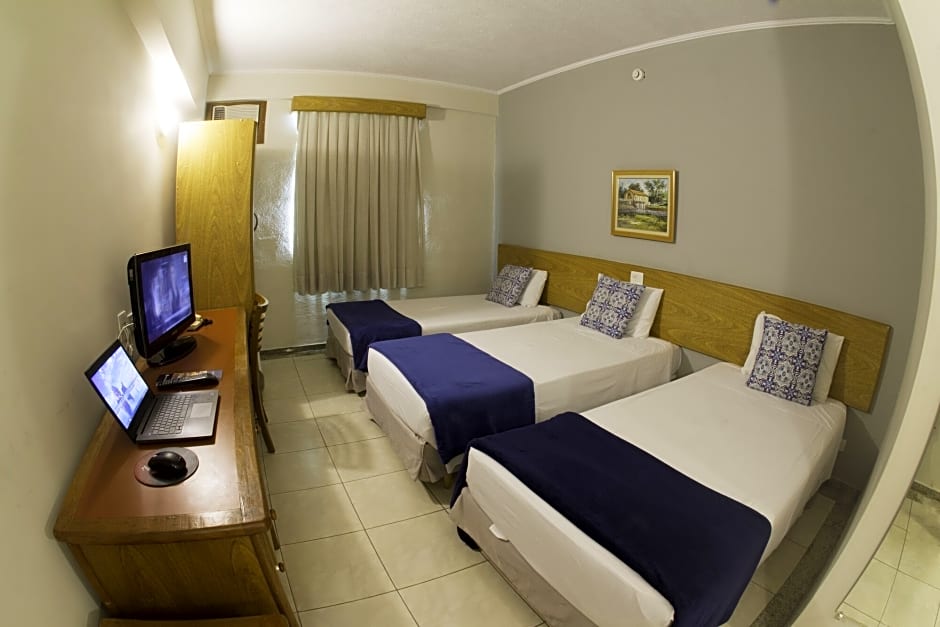 Dan Inn Franca & Convenções