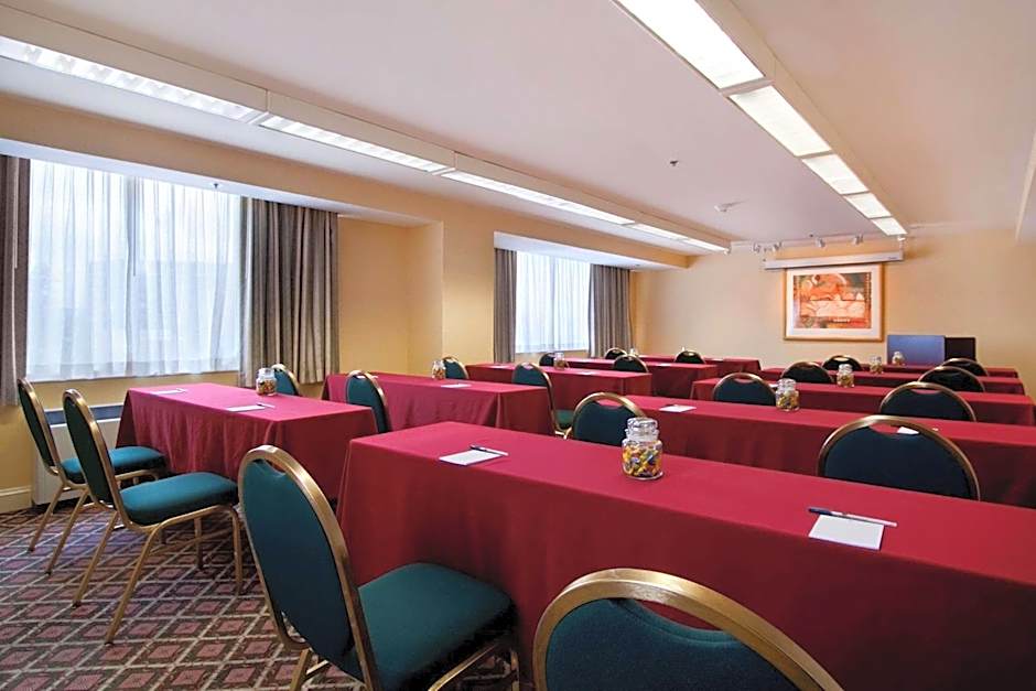 Homewood Suites By Hilton Falls Church - I-495 At Rt. 50