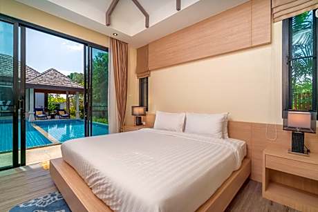 5 Bedroom Pool Villa