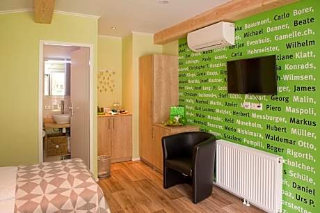 "Green Apple" - Glamping Lodge