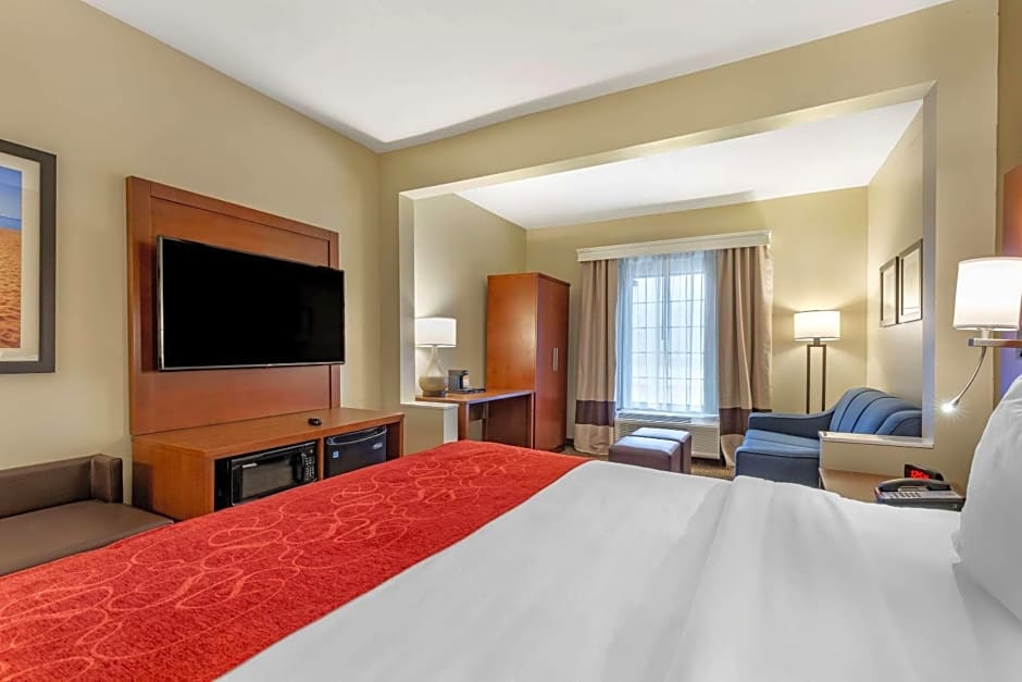 Comfort Suites near Camp Lejeune