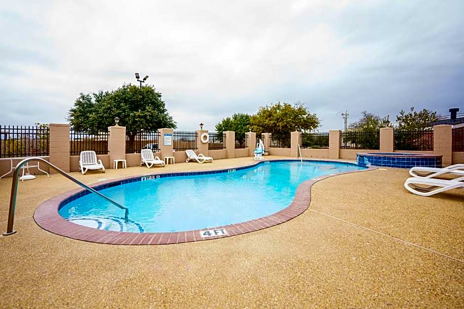 Comfort Suites University Drive