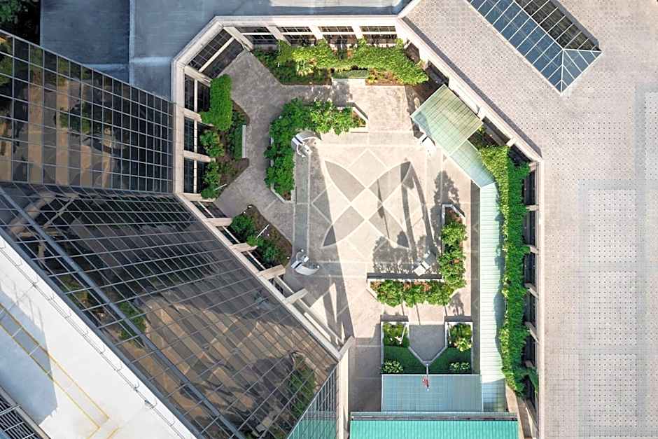 Renaissance by Marriott Mobile Riverview Plaza Hotel
