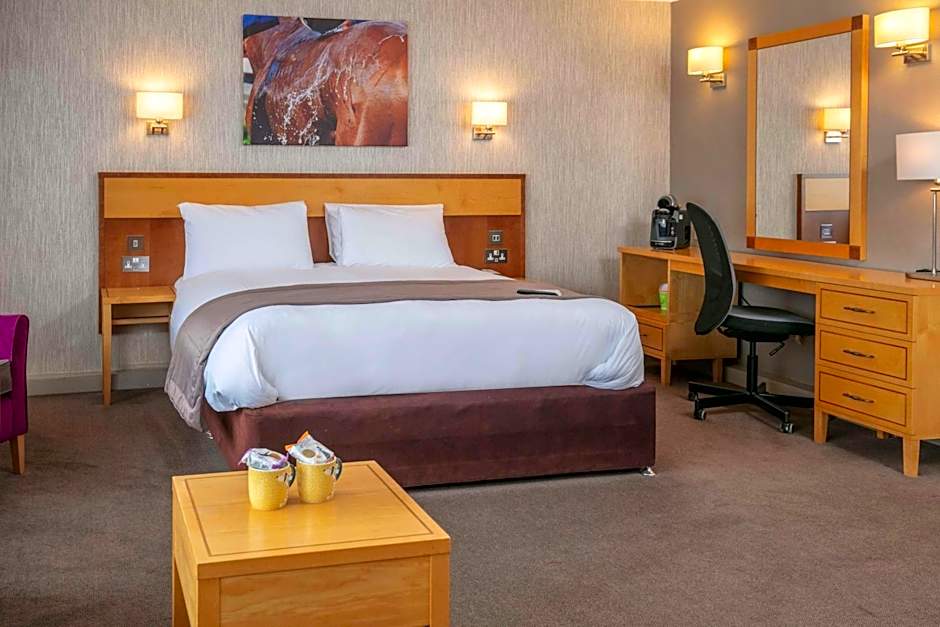 Best Western Heath Court Hotel