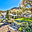 The Historic West Walker Motel