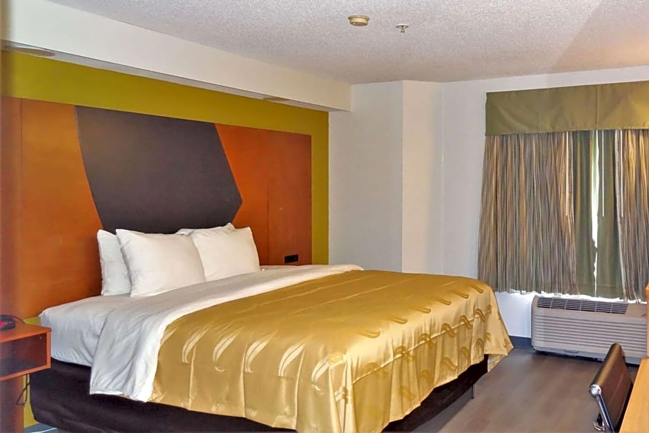 Quality Inn & Suites Raleigh North