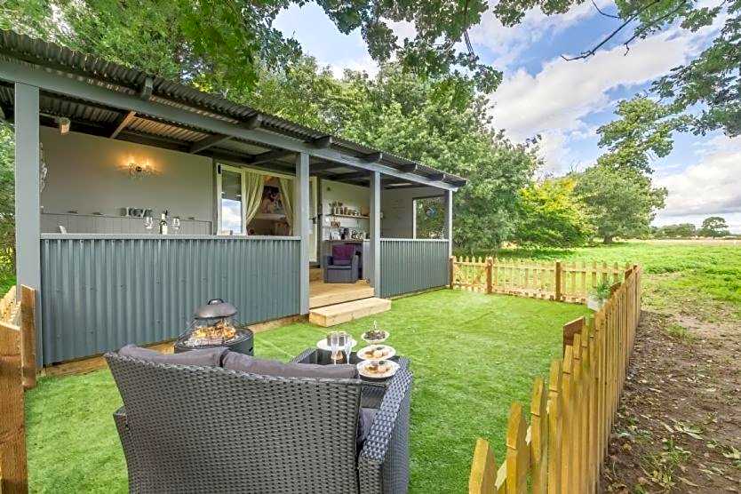 Thompson Hall Retreat