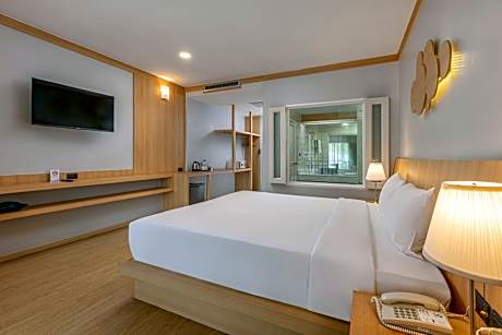 Deluxe Double or Twin Room