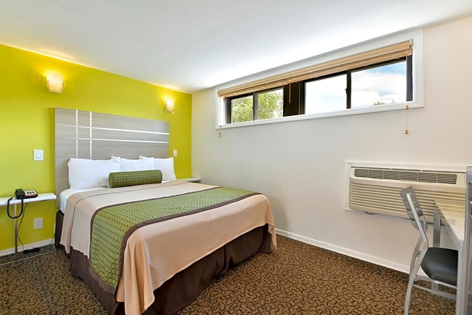 Inn At Jericho