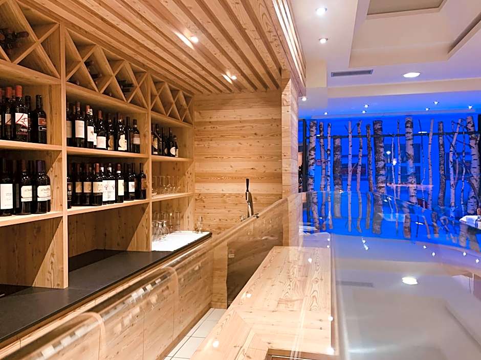 Alpholiday Dolomiti Wellness & Fun Hotel