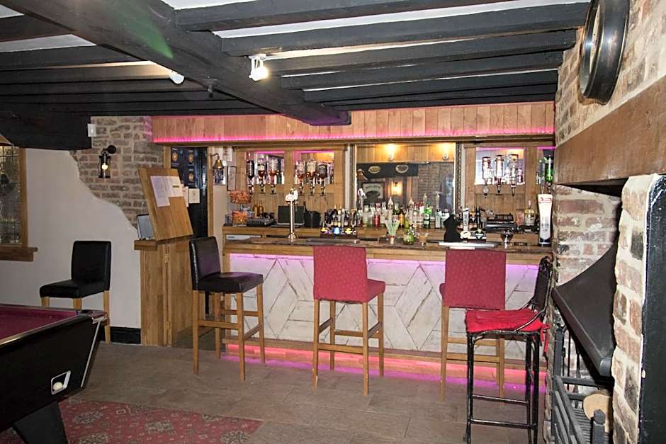 The cabin saracens head