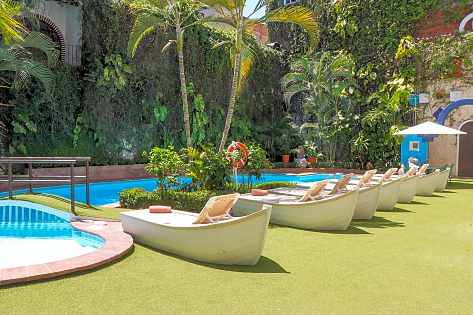 Los Arcos Suites