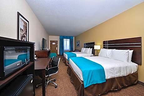 2 Queen Beds Suite Nonsmoking