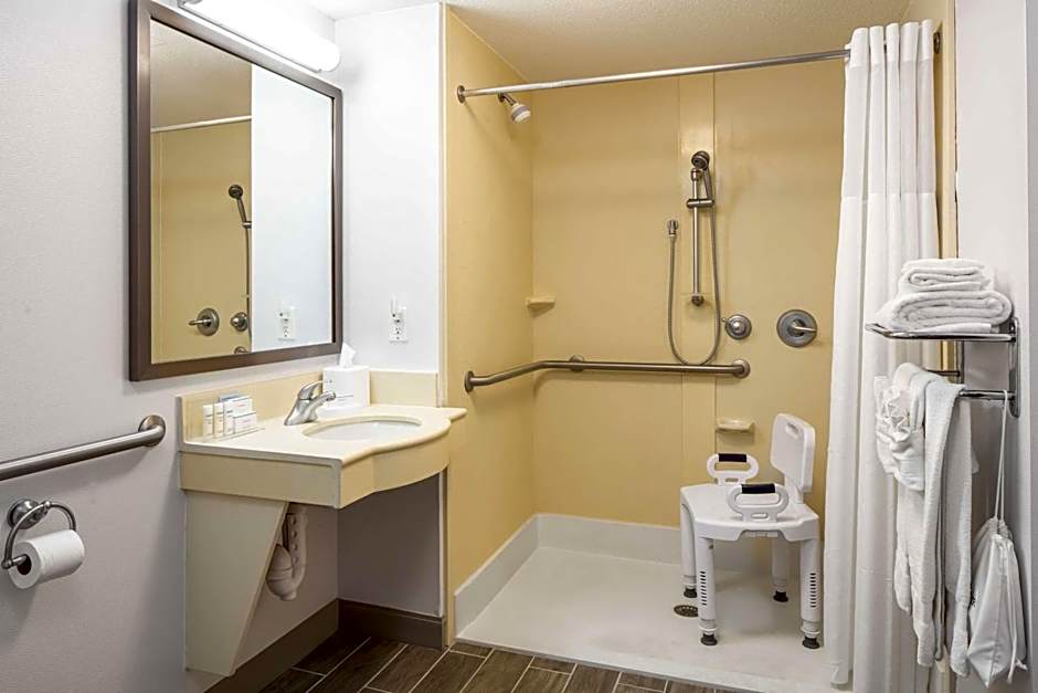 Hampton Inn By Hilton Freeport