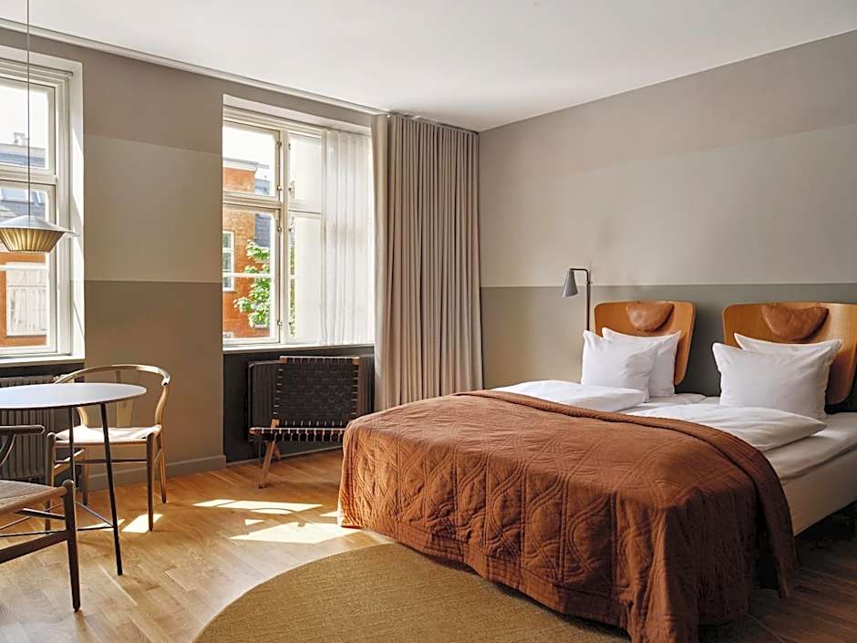 Boutique Hotel SP34