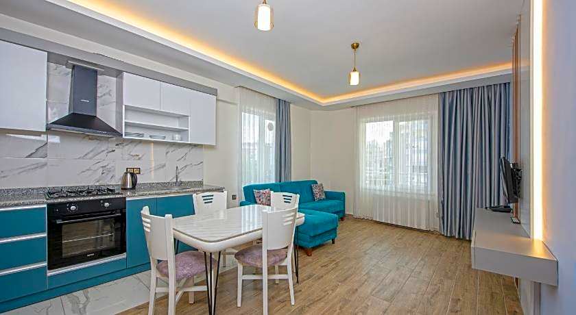 Citrus Luna Suite Hotel