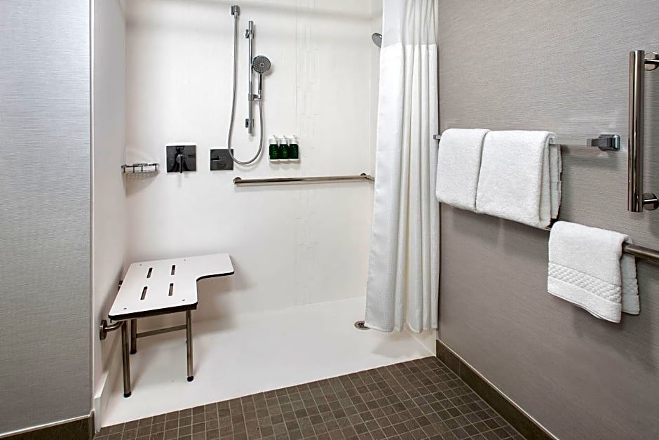 Courtyard by Marriott Silver Spring North/White Oak