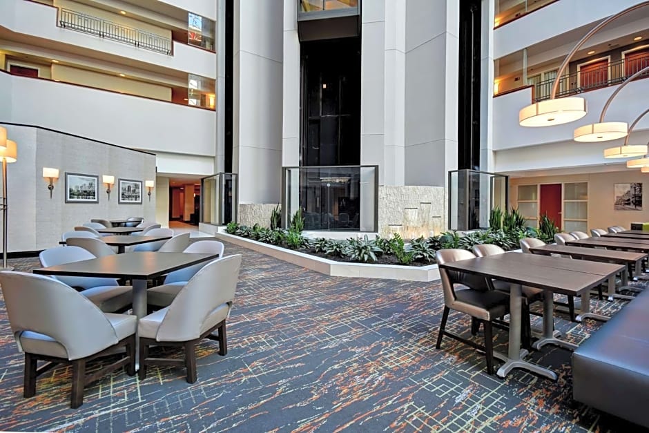 Embassy Suites By Hilton Hotel Little Rock