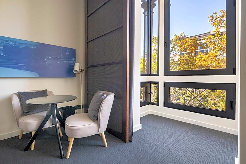 Sixtytwo Hotel