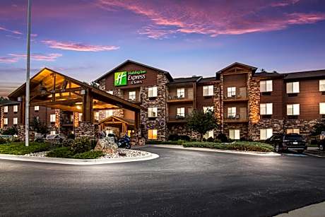Holiday Inn Express Hotel & Suites Custer By IHG