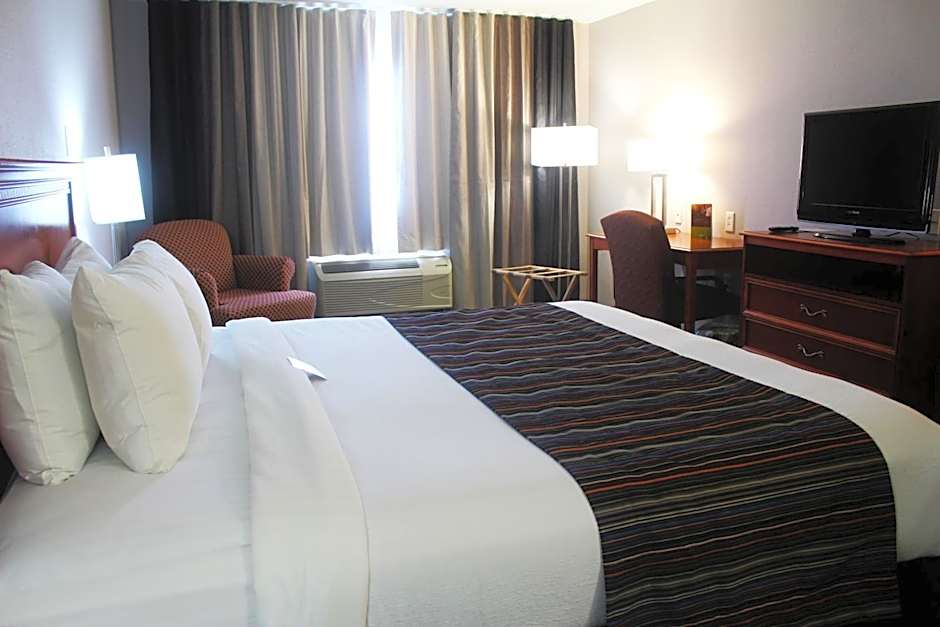 Country Inn & Suites by Radisson San Antonio Lackland AFB - SeaWorld Area