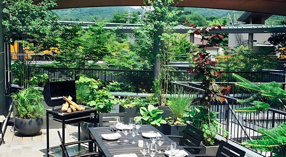 HOTEL KARUIZAWA CROSS