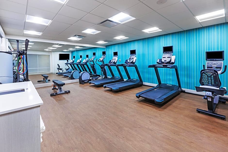Holiday Inn Express & Suites - Tulsa Northeast - Owasso, an IHG Hotel