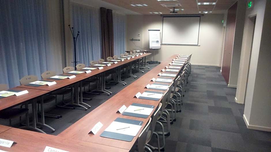 Campanile Annemasse Centre - Gare