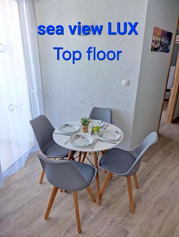 BLUE EYES APARTMENTS