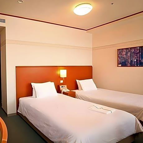 Twin Room - Non-Smoking