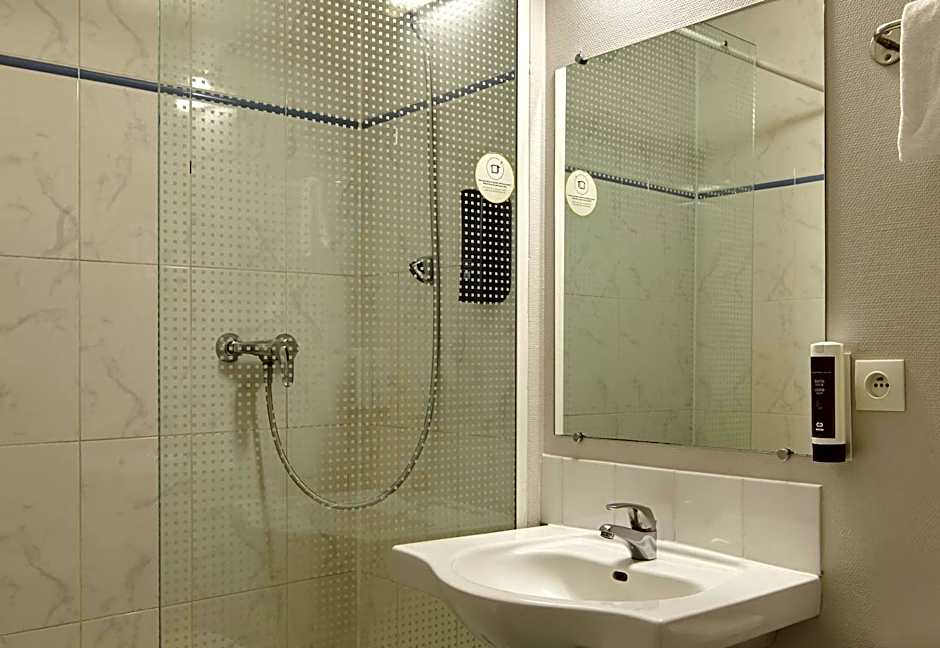 B&B HOTEL Saclay