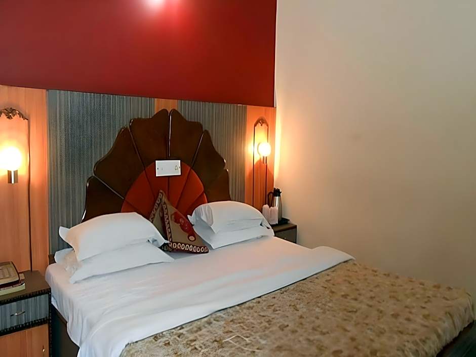 Hotel Heera International – Calcutta, LA