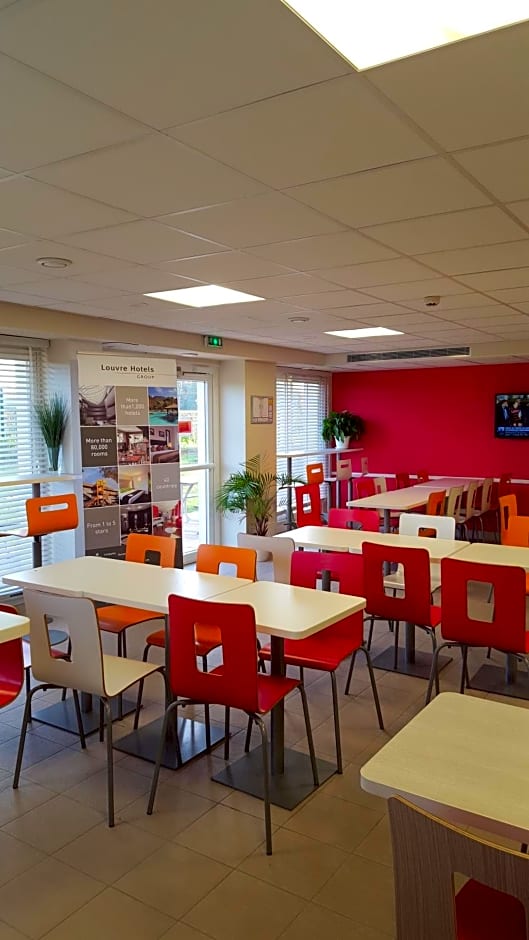 Premiere Classe Sens Nord- Saint ClÃ©ment